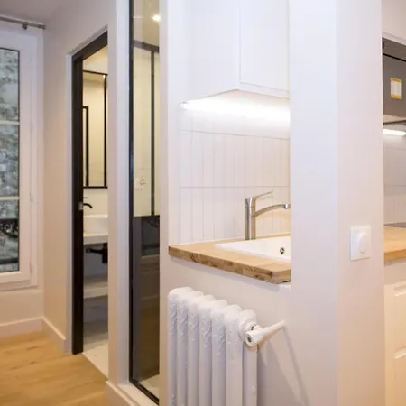 Studio Fonctionnel Et Moderne Place Clichy - 2p Апартаменты *