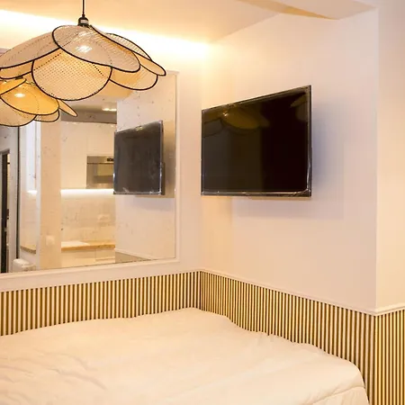 Apartment Fonctionnel Et Moderne Place Clichy - 2p Paris